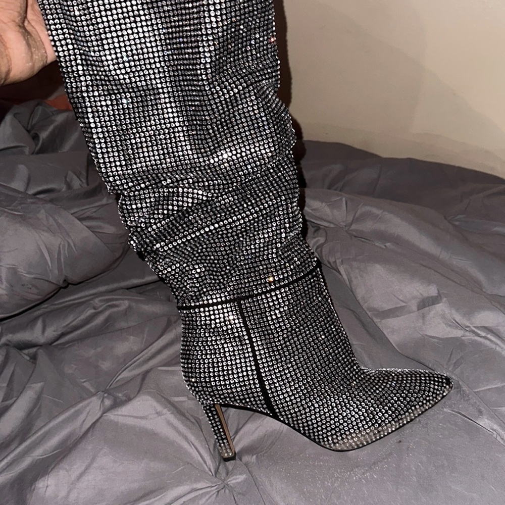 Size 6 Knee high boots worn 2x